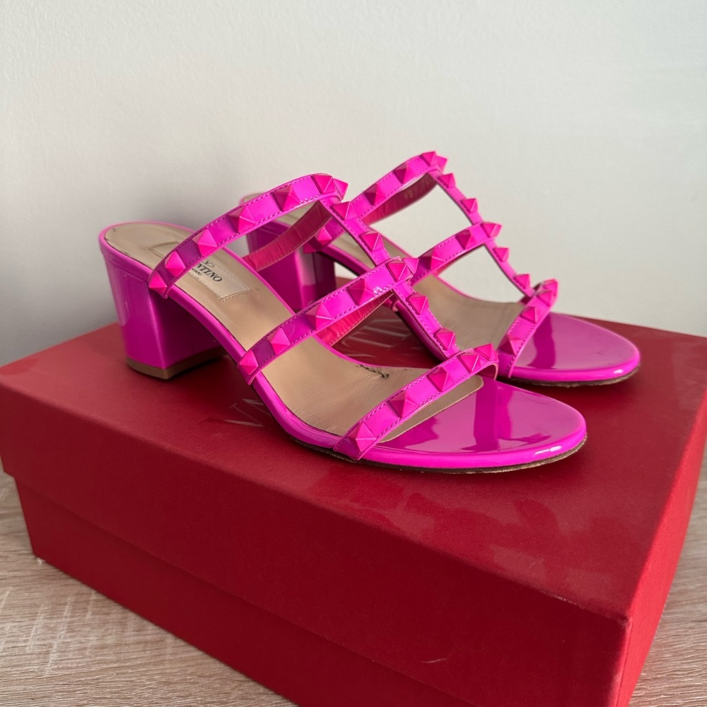 Valentino Fuchsia Studded Heels